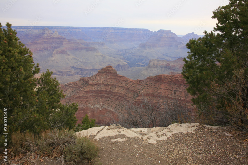 Views of cliffs of Grand Canyon