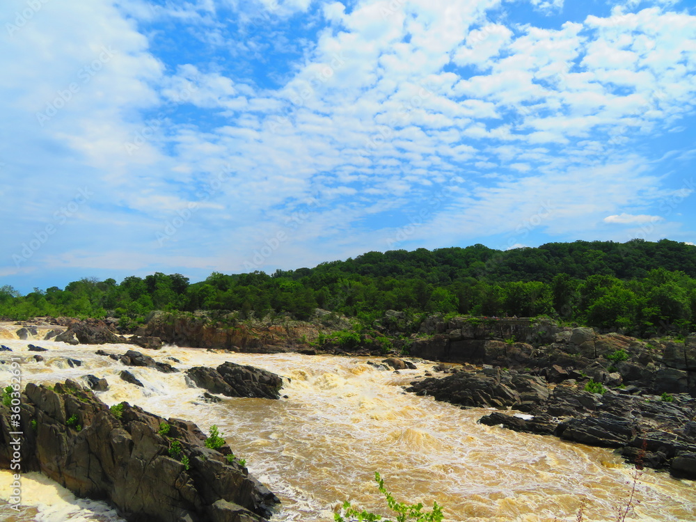 hiking potomac river great falls