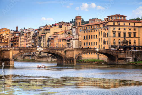 ponte vecchio florence italy