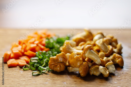  washed yellow edible chanterelle mushrooms