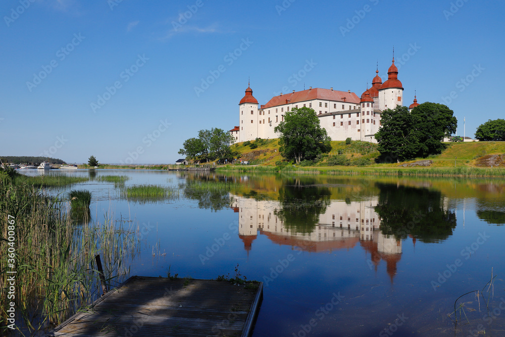 Lacko castle