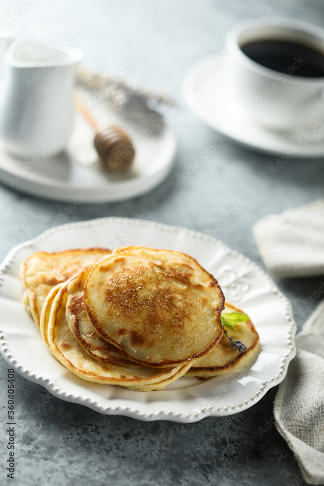 Homemade pancakes with organic honey Homemade pancakes with organic honey