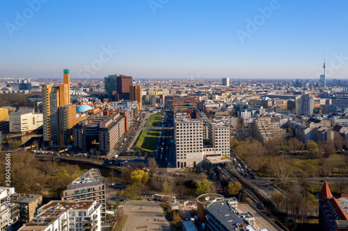 Berlin Panorama Gleisdreieck mit Blick zum Potsdamer Platz