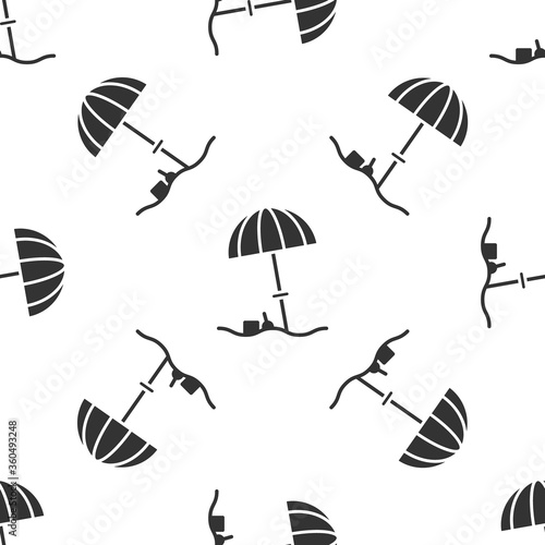 Grey Sun protective umbrella for beach icon isolated seamless pattern on white background. Large parasol for outdoor space. Beach umbrella. Vector Illustration.