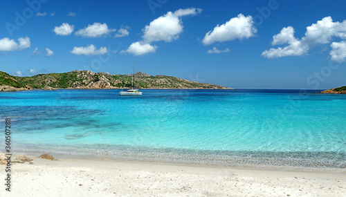 Fototapeta Naklejka Na Ścianę i Meble -  Strand auf Caprera