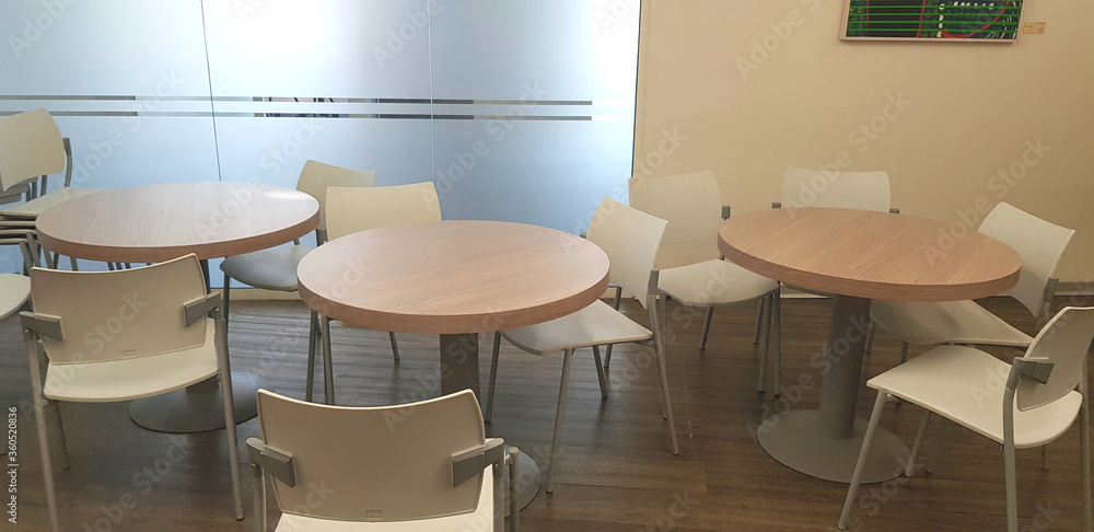 round tables and plastic chairs in office caffeteria round tables and plastic chairs in office caffeteria
