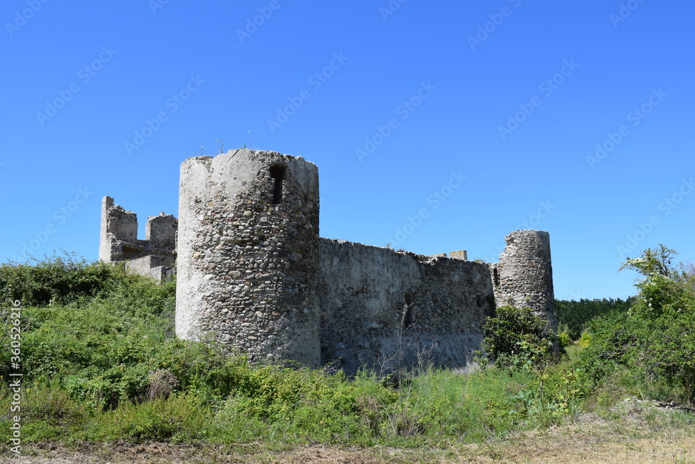 Castello di Bivona, nella Marina di Vibo Valentia