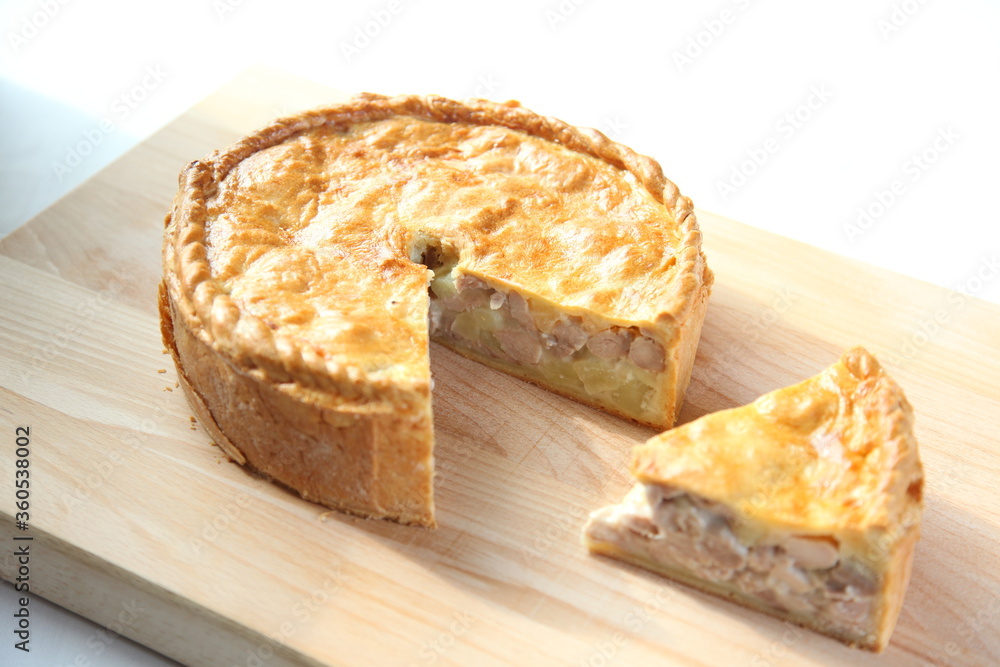 Kurnik Chicken pie