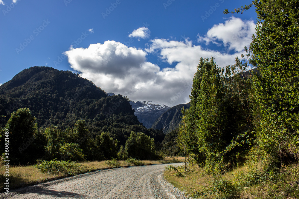 road to the mountains