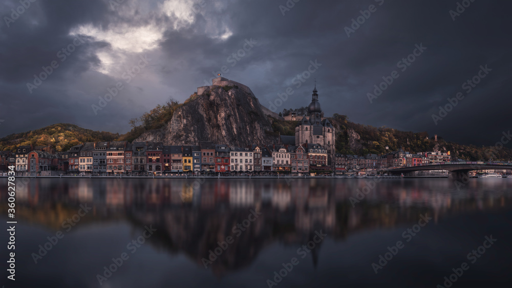 Fototapeta premium Stormy Dinant