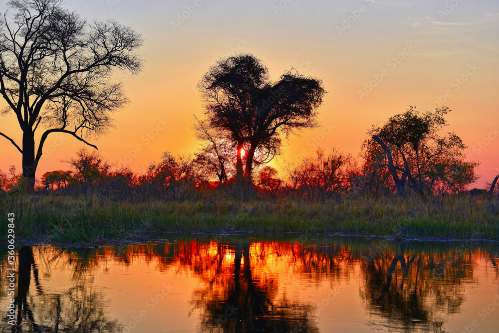 Abendstimmung über dem Kwando Fluss in Namibia
