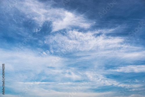 青空と雲 © ohira02