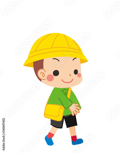 テクテク歩いている幼稚園児の男の子 © ぽこたぽこ