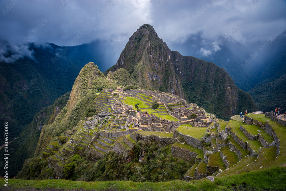 Ciudadela Inca de Machu Picchu en Perú