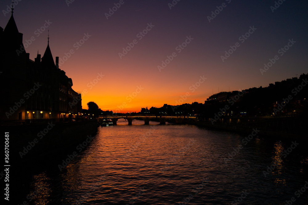 Seine and sunset in Paris