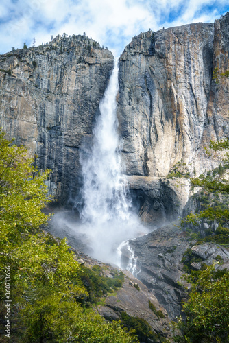 hiking the upper yosemite falls trail in yosemite national park in california, usa