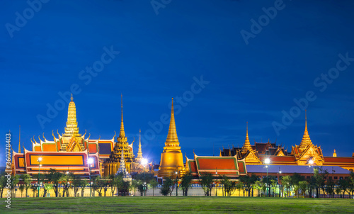 Photography Twilight view of Wat Phra Kaew temple.  Bangkok, Thailand