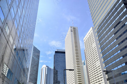 新宿の高層ビル群ｆ