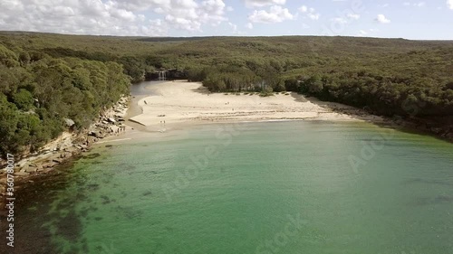 Calm Winterday at Wattamolla Lagoon in Royal Nationalpark Sydney