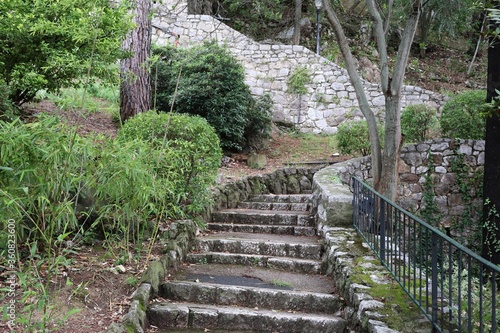 Ruelle du village de Eze  ville de Eze  d  partement des Alpes Maritimes  France