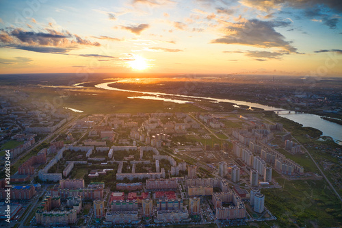 Schilderij op canvas Irtysh river. Omsk city. Sunset