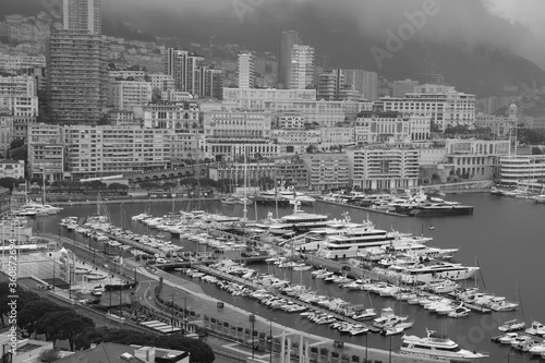 Le port de Monaco vu de haut  ville de Monaco  Principaut   de Monaco