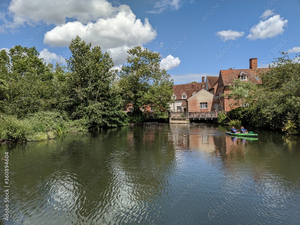 canal in bruges