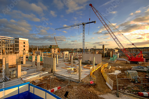 Canvas Print Large construction site of a new hospital being built