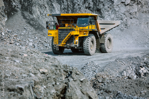 Career dump truck goes to the quarry.
