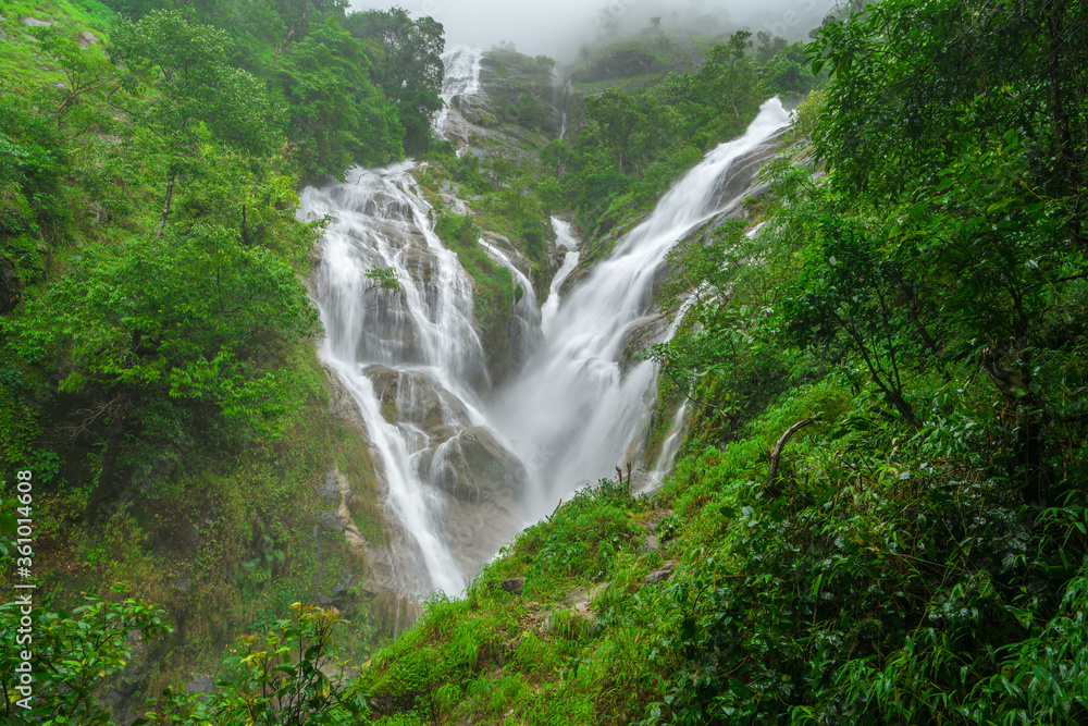 PiTuGro waterfall is often called the Heart shaped waterfalls Umphang,Thailand PiTuGro waterfall is often called the Heart shaped waterfalls Umphang,Thailand