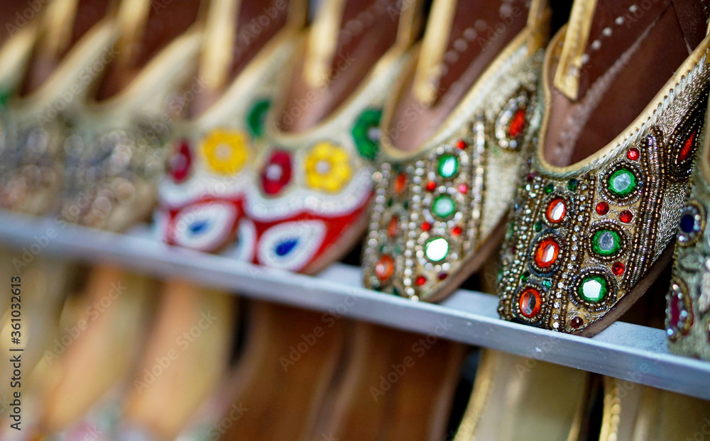 Φωτογραφία View of Indian woman foot wear in display of a retail store