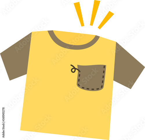ポケットの縫い糸がほつれたTシャツ