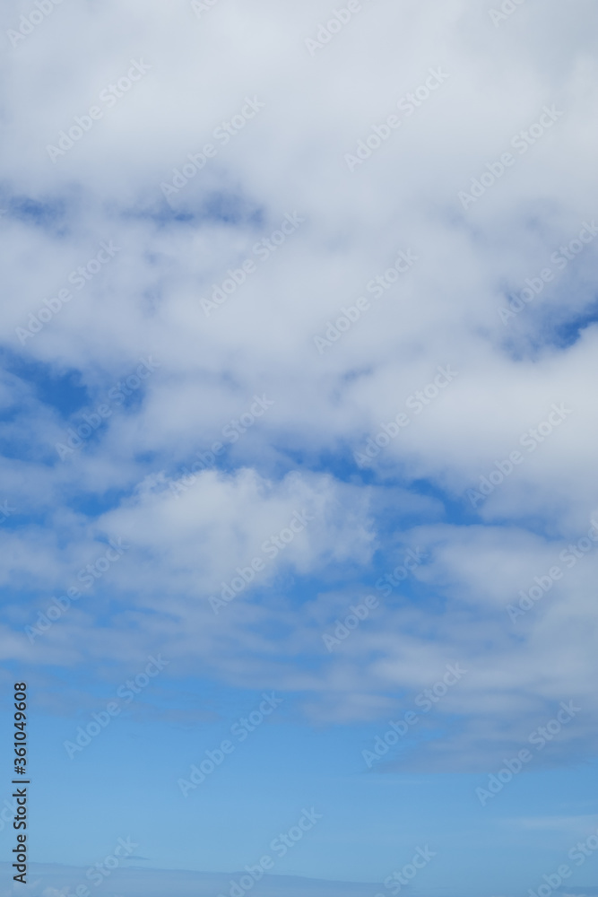 Fototapeta premium blue sky and white clouds 