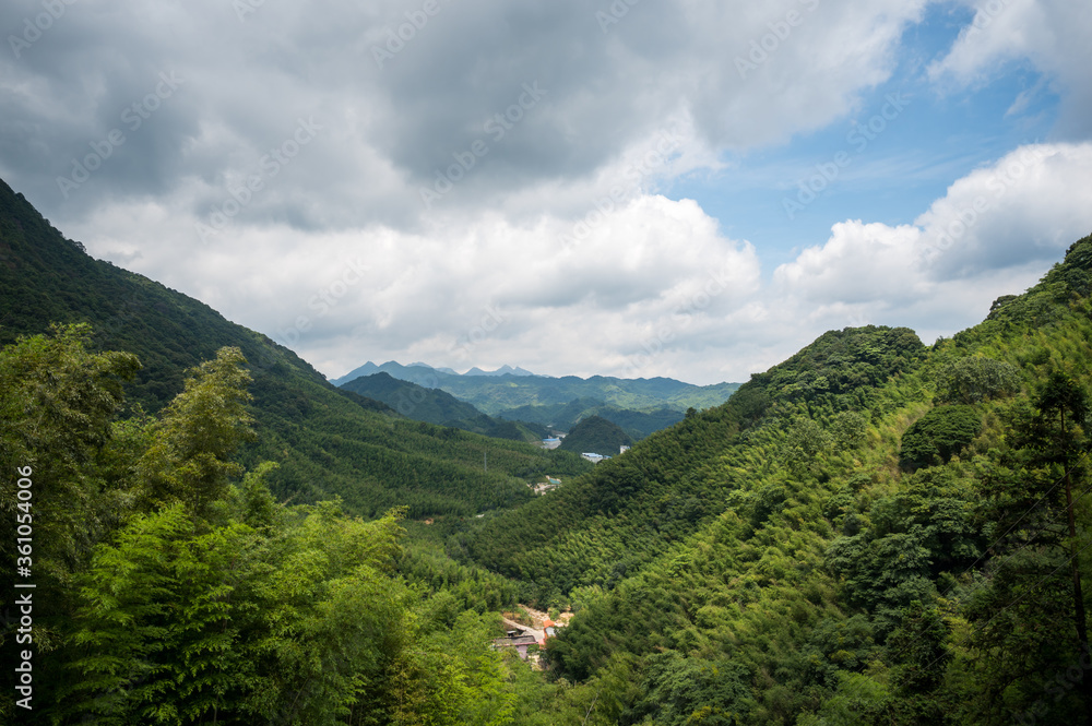 Obraz premium Beautiful mountain nature landscape