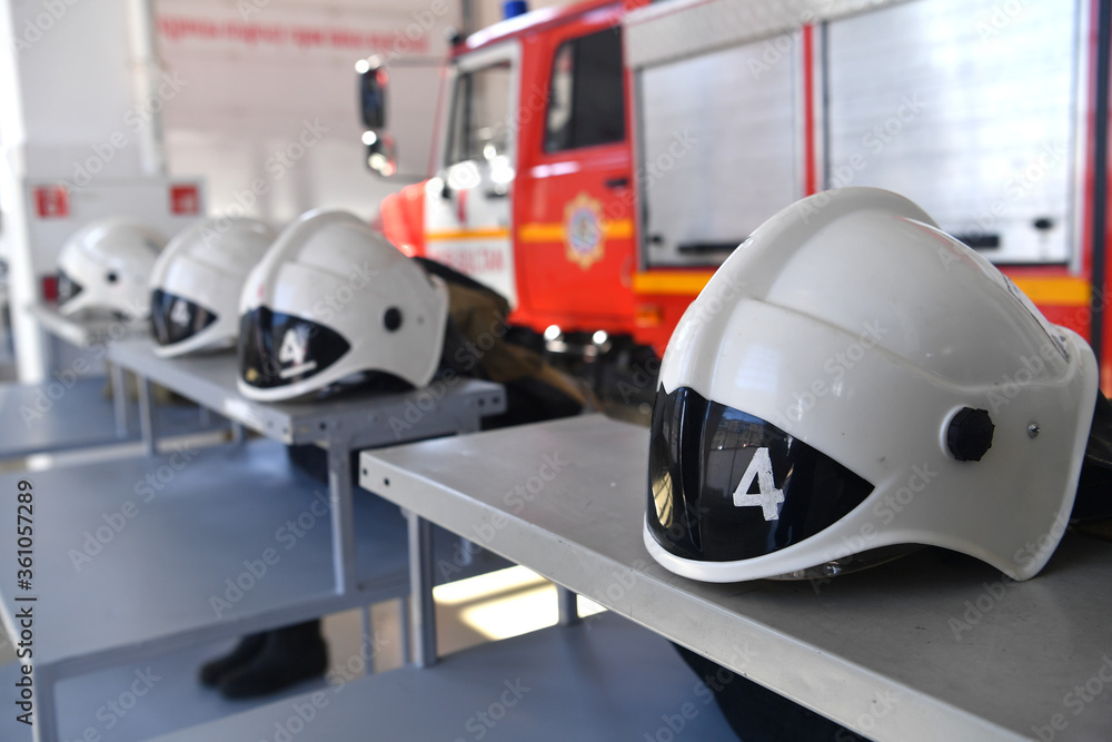 Fototapeta premium truck, fire, emergency, vehicle, red, engine, rescue, firetruck, car, transportation, fireman, transport, isolated, firefighter, safety, fire engine, white, fire truck, ladder, cargo, big, road, depar