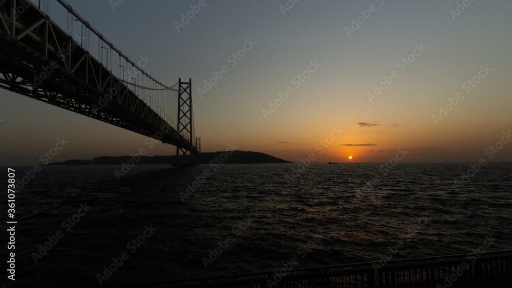 Akashi-Kaikyo Bridge during sunset