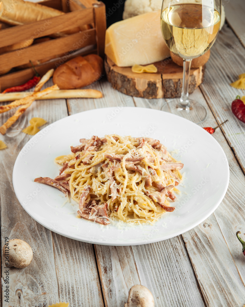 Italian spaghetti carbonara pasta with ham Italian spaghetti carbonara pasta with ham