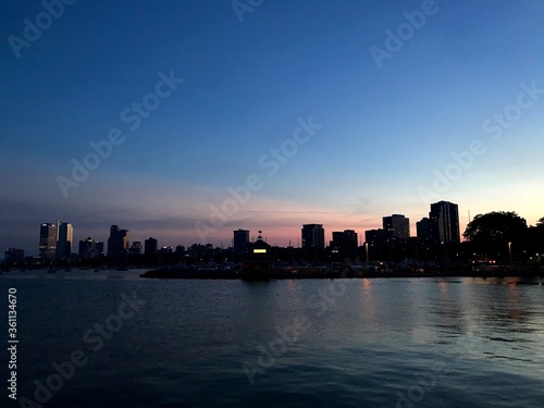 Milwaukee Sunset © Tyson