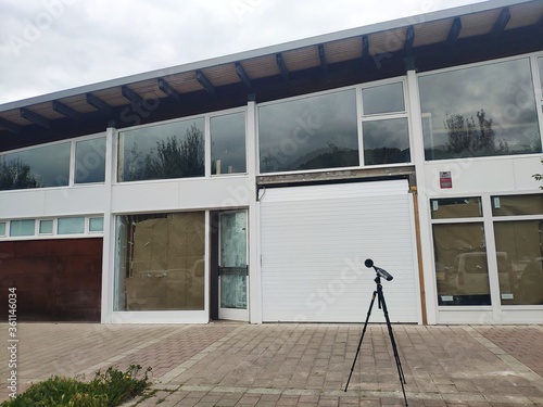 Medición de ruido ambiental con sonometro Bruel