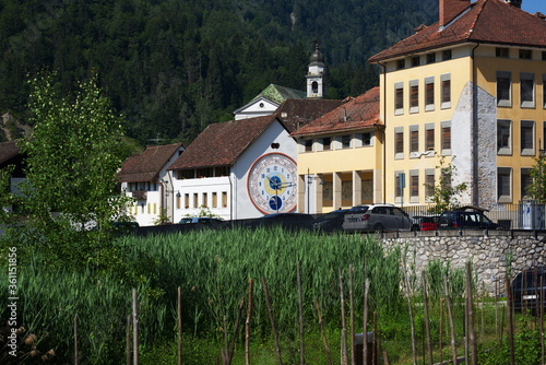 Pesariis, il villaggio degli orologi - Friuli, Italia