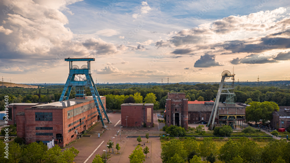 Zeche - Industriekultur des Ruhrgebiets - obrazy, fototapety, plakaty 