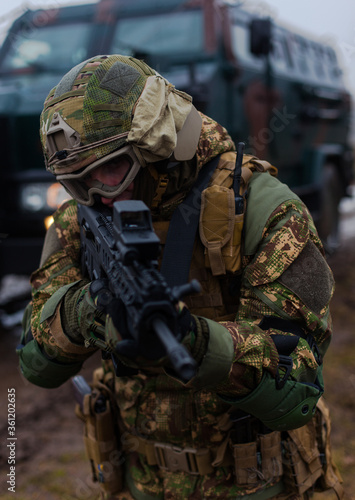 Ukraine modern soldier moves undercover