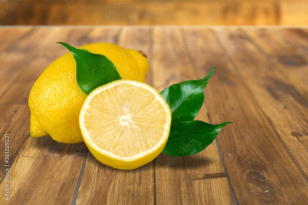 Lemon. Lemon.