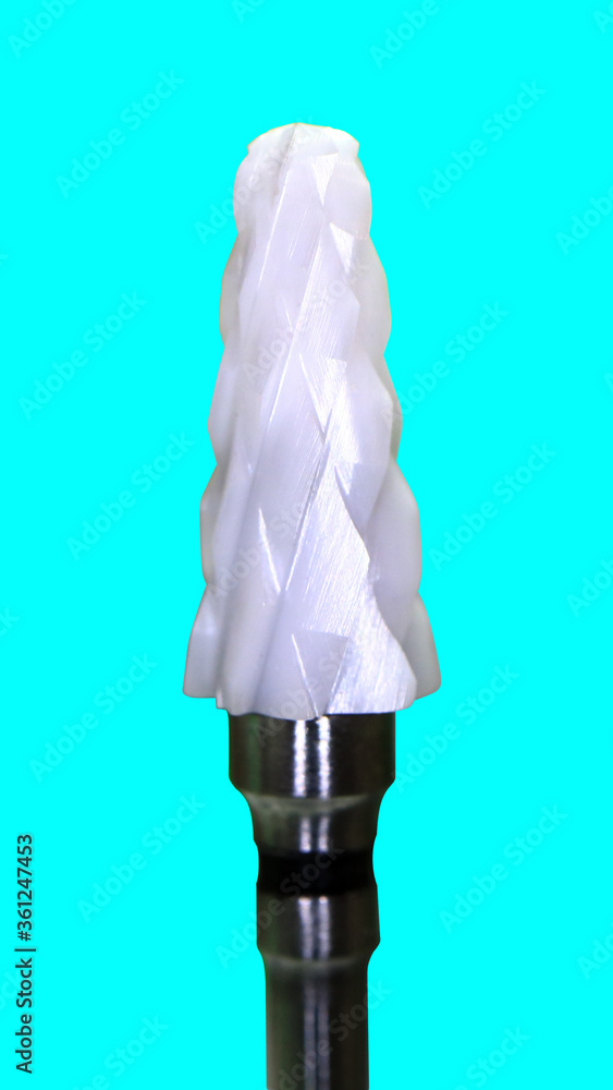 Cutter. Engraver. Engraving tool. Tool for the manufacture of dentures