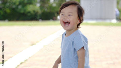Foto 夏休みを過ごす子供