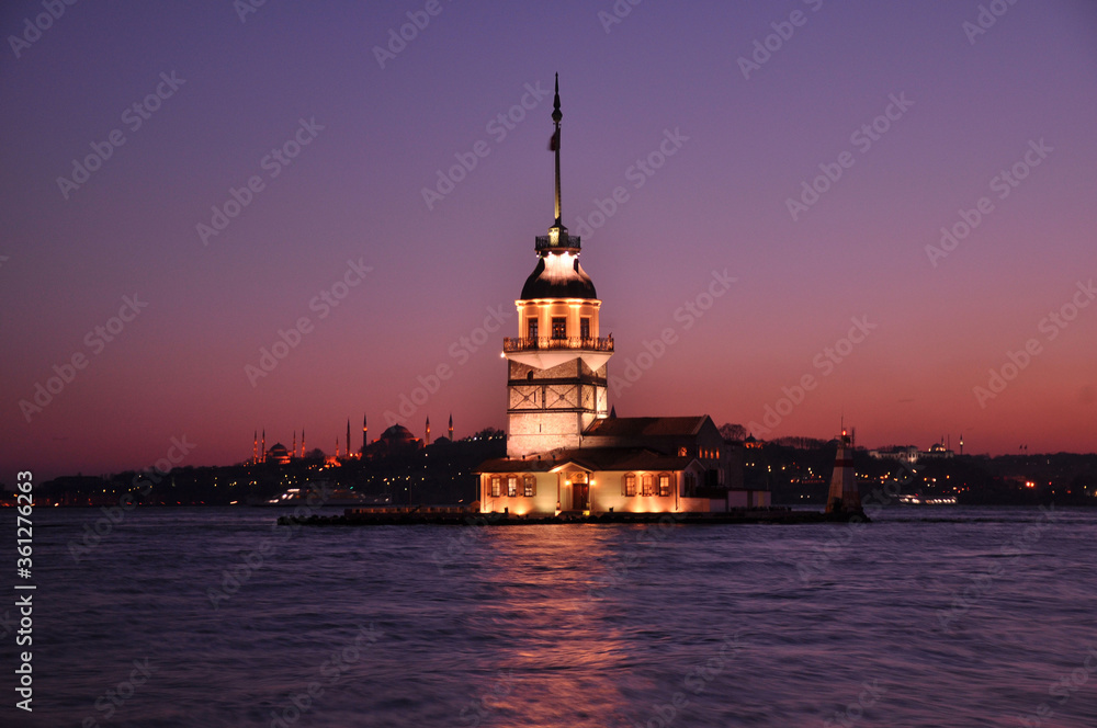 Maiden's Tower in istanbul, Turkey