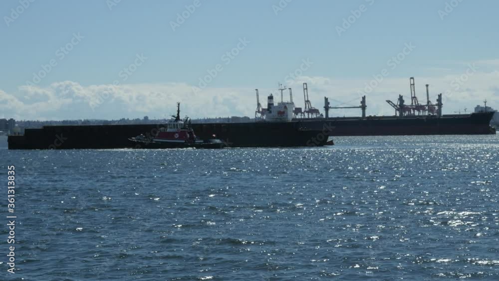Shipping in Burrard Inlet, Vancouver BC Canada Shipping in Burrard Inlet, Vancouver BC Canada