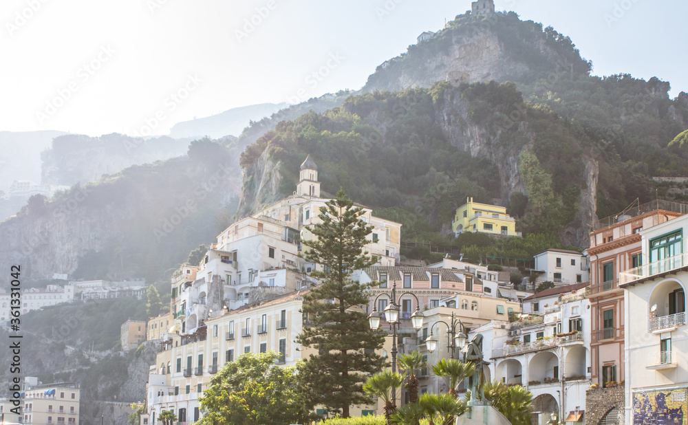 Obraz premium Panoramic view of the Amalfi city, Italy