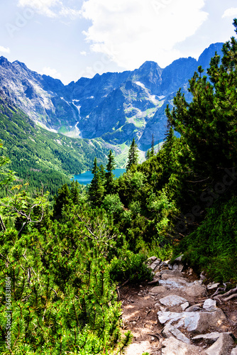 Fototapeta Naklejka Na Ścianę i Meble -  The High Tatras Mountains (Vysoké Tatry, Tatry Wysokie, Magas-Tátra), are a mountain range along the border of Slovakia in the Prešov Region, and southern Poland in the Lesser Poland Voivodeship.