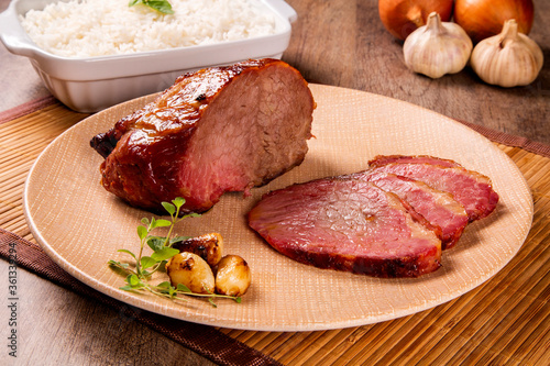 Canvas Print hump steak stuffed with garlic on a plate